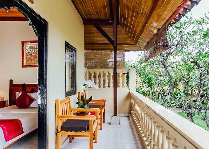 Puri Bungalows, And Resort Kuta (Bali)