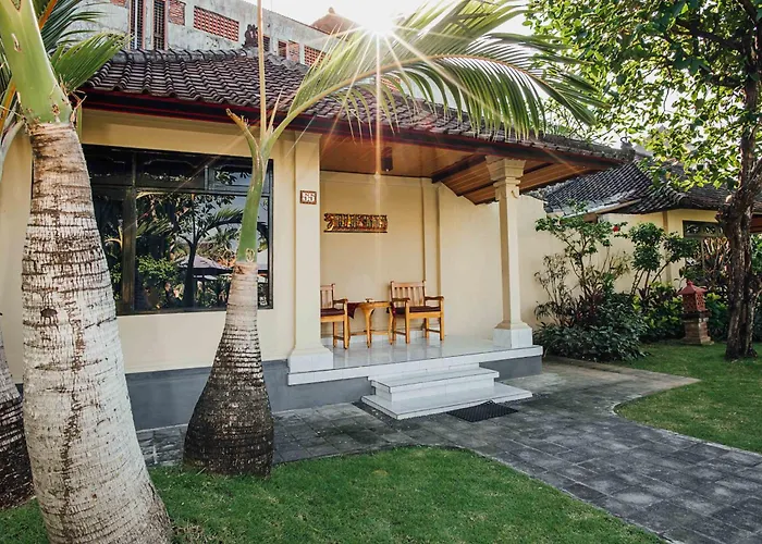 Resort Puri Bungalows, And Kuta (Bali)