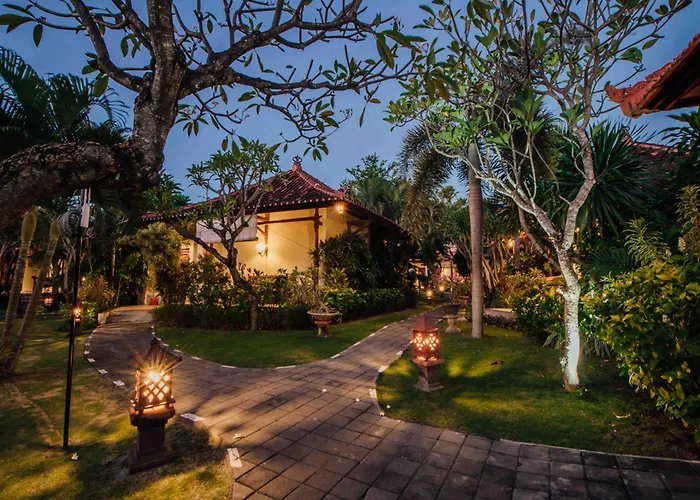 Puri Bungalows, And Kuta (Bali)