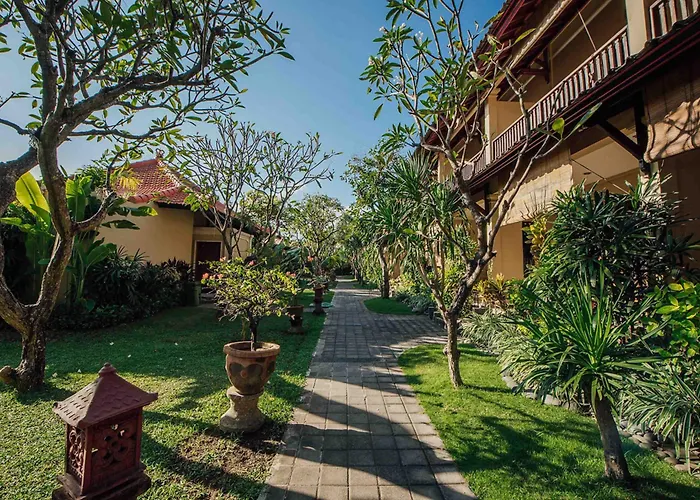 Puri Bungalows, And Resort Kuta (Bali)